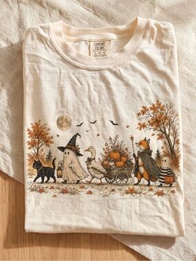 Comfort Colors Cream Vintage Halloween Trick or Treat Graphic Tee